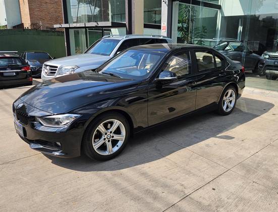 BMW 320i 2.0 SPORT GP 16V TURBO ACTIVE FLEX 4P AUTOMÁTICO